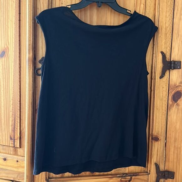 ****** 5 for $25 Caslon Embroidered Sleeveless Top - Picture 3 of 5